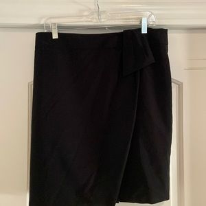 NWT White House, Black market, black pencil skirt, size 14